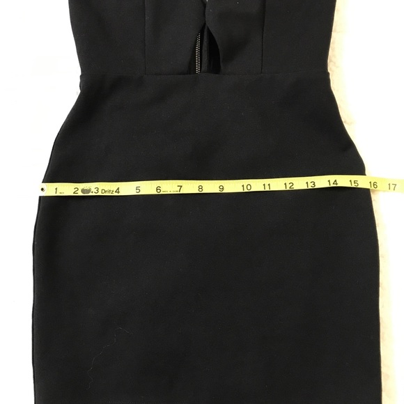 Tobi body-con cutout little black dress - Picture 9 of 13